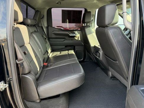 Used 2022 GMC Sierra 1500 SLT w/ SLT Convenience Package image 38