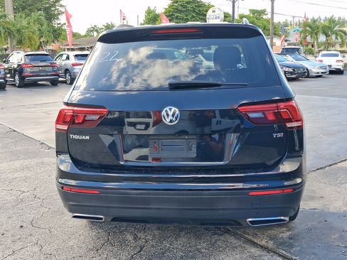 Used 2018 Volkswagen Tiguan S FWD image 6