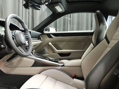 New 2026 Porsche 911 Carrera 4S image 26