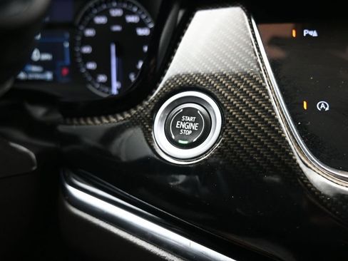 Used 2023 Cadillac XT6 Sport AWD/4WD image 23