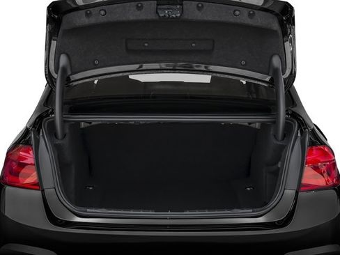 Used 2017 BMW 320i Sedan image 12