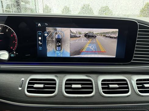 New 2026 Mercedes-Benz GLS 450 4MATIC image 22