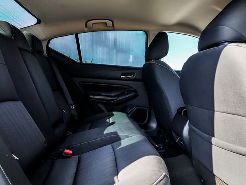 Used 2022 Nissan Altima 2.5 SV image 28