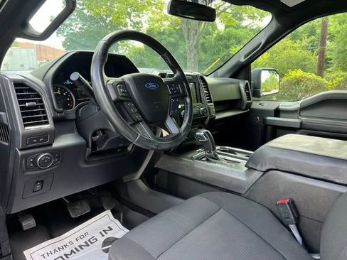Used 2017 Ford F150 XLT w/ Equipment Group 302A Luxury RWD image 11
