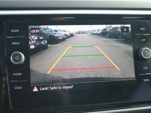 Used 2022 Volkswagen Atlas Cross Sport SEL image 7