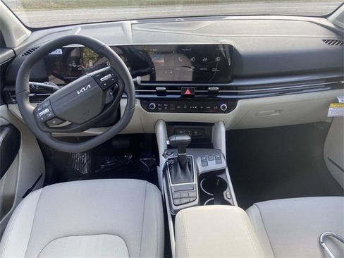 New 2026 Kia Sportage EX image 10
