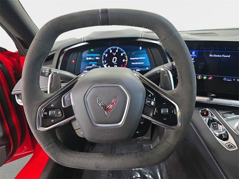 Used 2023 Chevrolet Corvette Stingray Convertible w/ Z51 Performance Package image 14