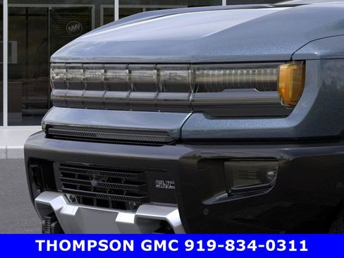 New 2025 GMC Hummer EV 3X w/ LPO, Dark Essentials Package image 13