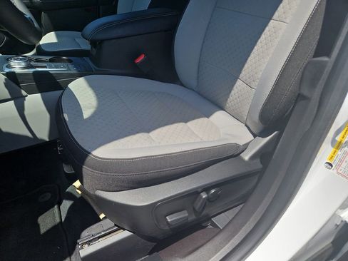 Used 2023 Ford Escape Active w/ Cold Weather Package FWD image 18
