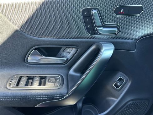 Used 2025 Mercedes-Benz CLA 250 4MATIC image 15