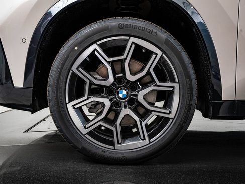 New 2026 BMW X1 xDrive28i w/ Technology Package AWD/4WD image 13