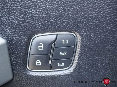 Used 2021 Ford F350 Lariat w/ Lariat Ultimate Package image 34