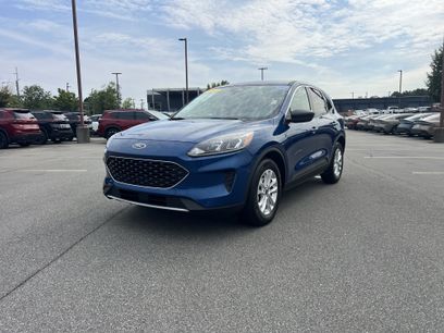 Used 2022 Ford Escape SE