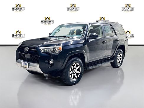 Used 2024 Toyota 4Runner TRD Off-Road image 1