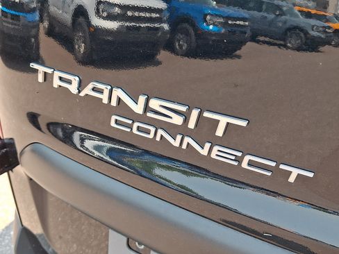 Certified 2023 Ford Transit Connect XLT FWD image 31
