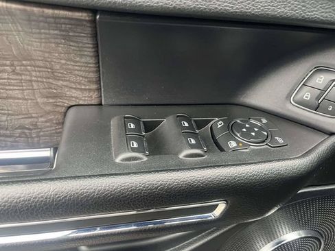 Used 2020 Ford Expedition Max Limited AWD/4WD image 19