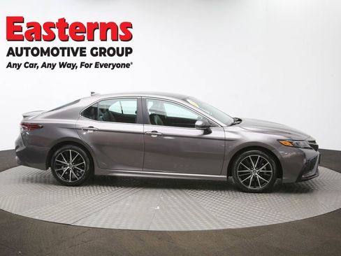 Used 2023 Toyota Camry SE FWD image 45