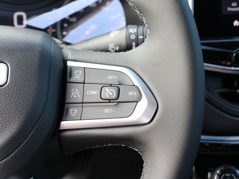 New 2026 Jeep Compass Latitude w/ Quick Order Package 29K image 10