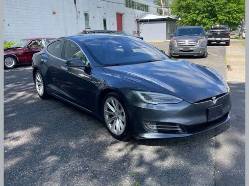Used 2018 Tesla Model S 75D AWD/4WD image 1