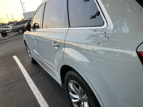 Used 2017 Audi Q7 2.0T Premium AWD/4WD image 10