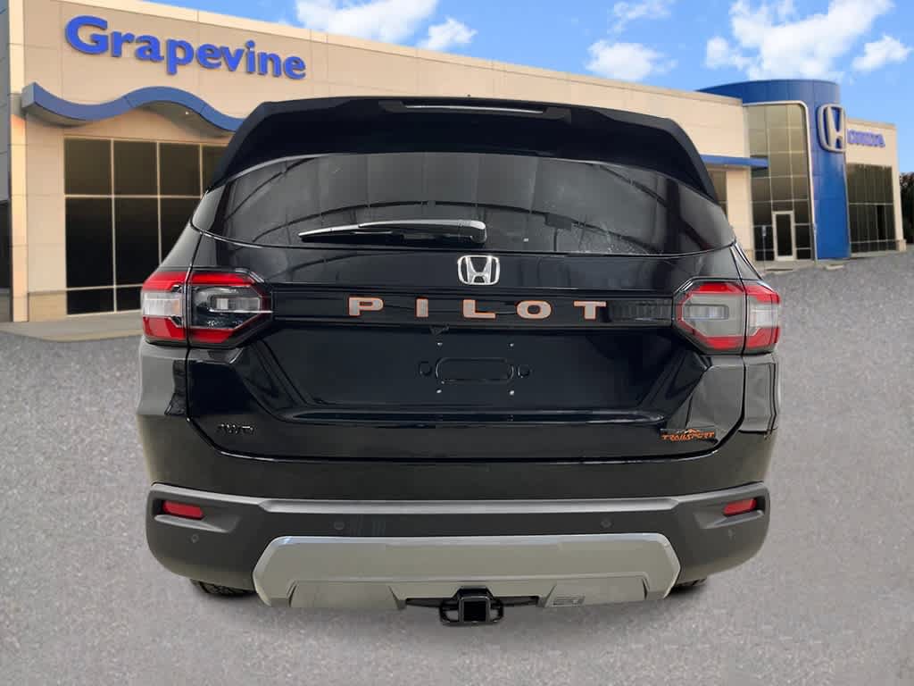 New 2026 Honda Pilot TrailSport image 4