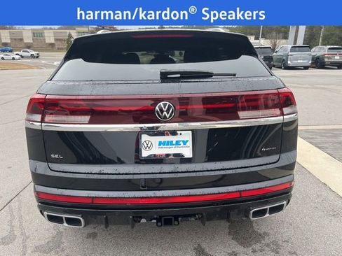 New 2026 Volkswagen Atlas Cross Sport SEL Premium R-Line image 4