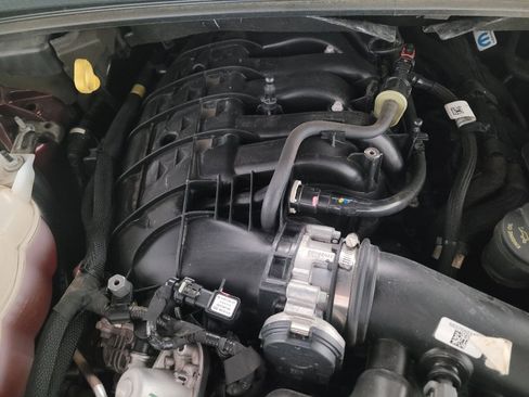 Used 2023 Jeep Grand Cherokee L Laredo RWD image 30