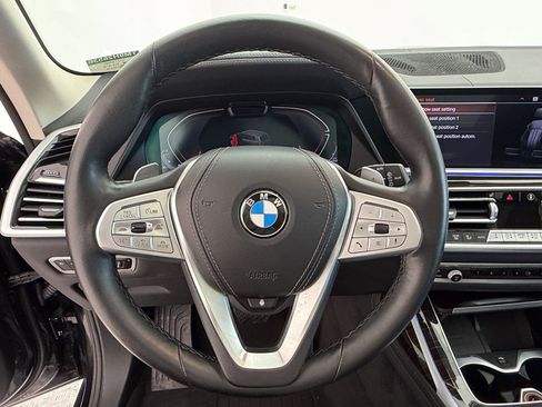 Used 2021 BMW X7 xDrive40i w/ Premium Package 2 AWD/4WD image 11