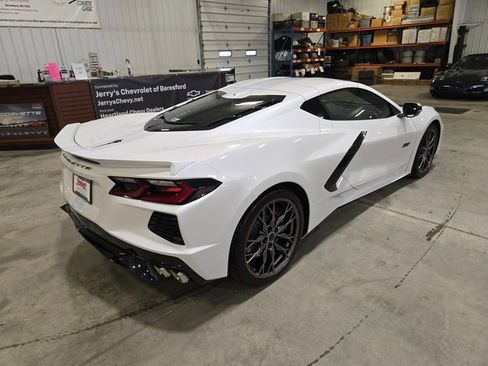 Used 2023 Chevrolet Corvette Stingray Premium Cpe w/ Z51 Performance Package image 5