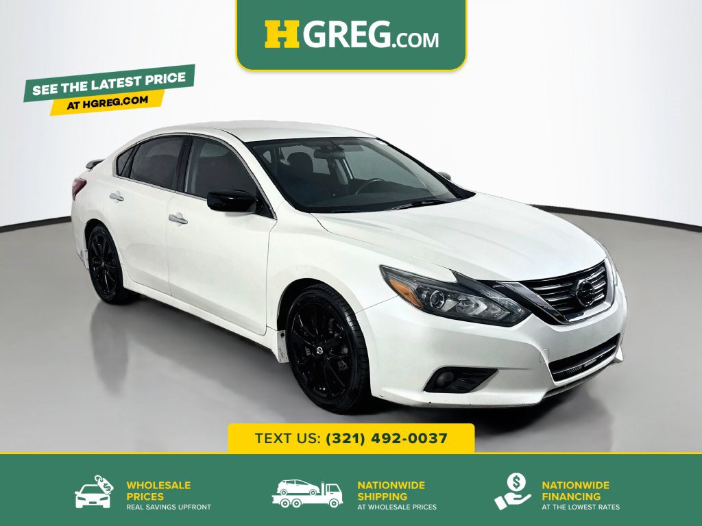 Used 2017 Nissan Altima 2.5 SR w/ Midnight Edition Package FWD image 1