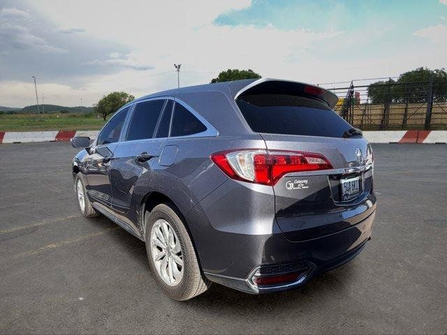 Used 2017 Acura RDX w/ Tech & AcuraWatch Plus Pack FWD image 4