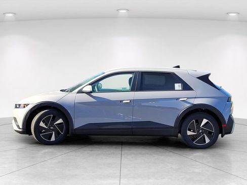 New 2026 Hyundai Ioniq 5 SEL RWD image 7