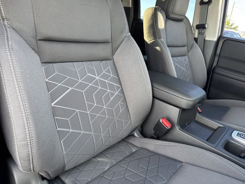 New 2026 Nissan Frontier SV w/ SV Convenience Package image 21