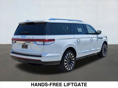 Certified 2023 Lincoln Navigator L Black Label AWD/4WD image 5