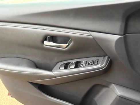 Certified 2024 Nissan Sentra SV image 28