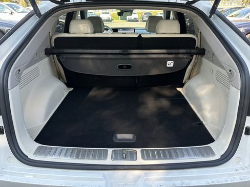 Certified 2024 Genesis GV60 RWD image 14