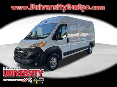 Used 2025 RAM ProMaster 2500 w/ Convenience Group FWD image 1