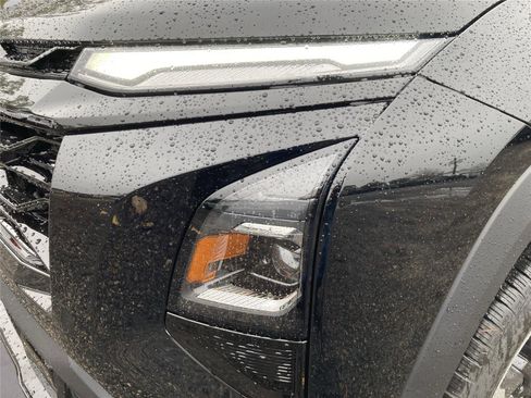 New 2026 Chevrolet Equinox RS w/ LPO, Floor Liner Package image 16