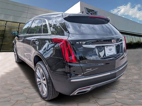 New 2025 Cadillac XT5 Premium Luxury image 3