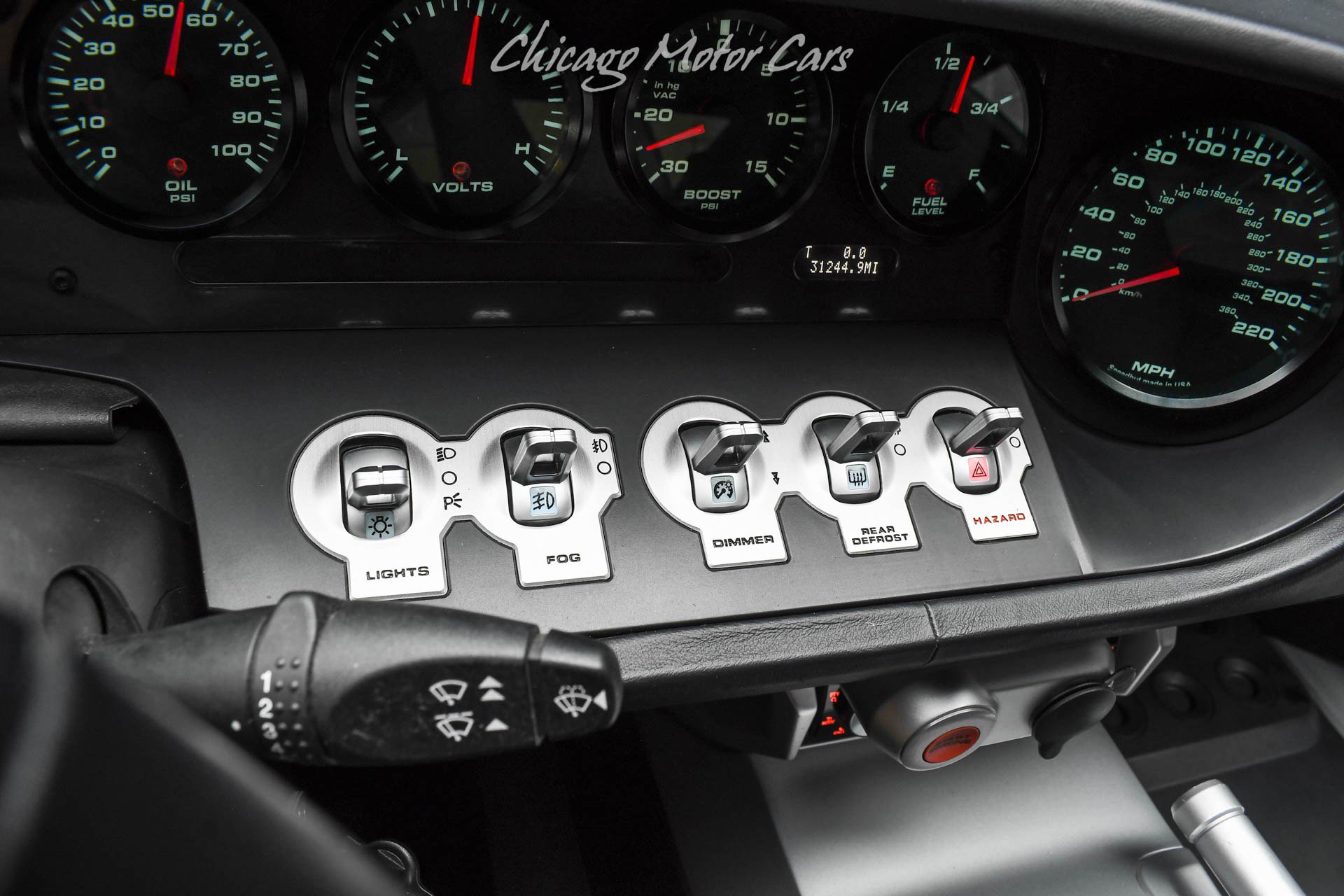 Used 2006 Ford GT RWD image 12