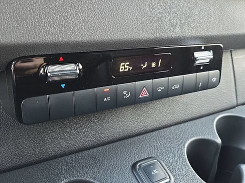 New 2025 Mercedes-Benz Sprinter 2500 image 23