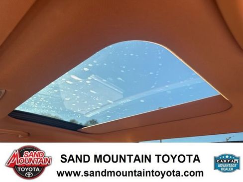 Used 2025 Genesis GV80 2.5T Advanced image 17