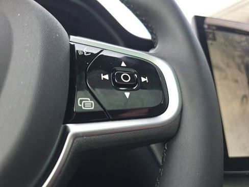 New 2026 Volvo XC60 B5 Ultra w/ Climate Package image 29