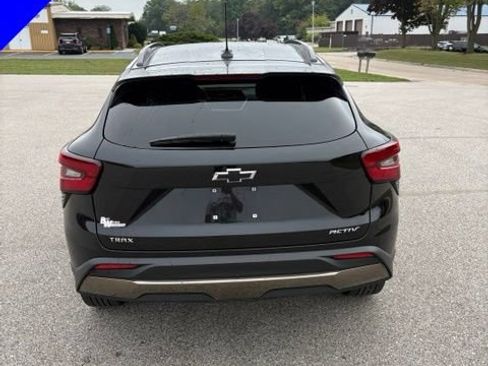 Used 2025 Chevrolet Trax ACTIV w/ Driver Confidence Package FWD image 5