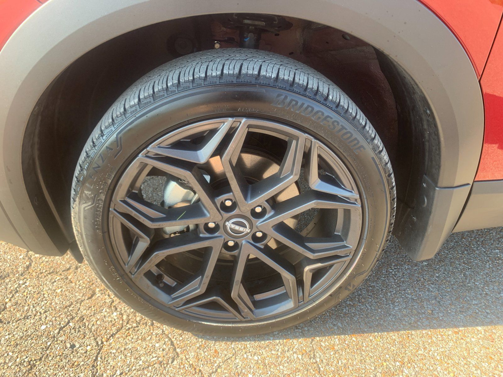 Used 2026 Nissan Kicks SR FWD image 33