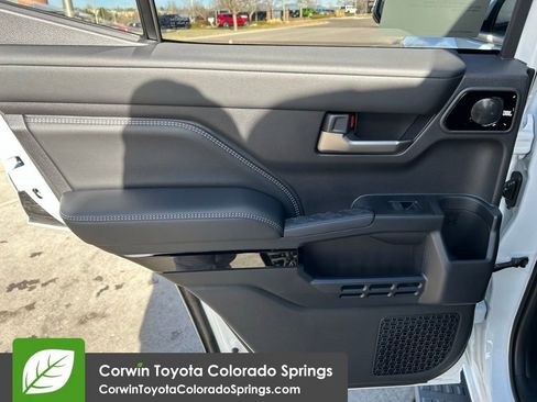 New 2025 Toyota 4Runner Limited image 26