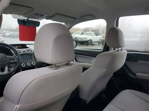 Used 2018 Subaru Forester 2.5i w/ Alloy Wheel Package image 9