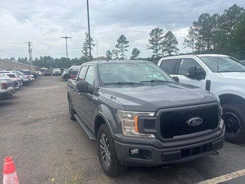 Certified 2018 Ford F150 XLT w/ Equipment Group 302A Luxury AWD/4WD image 13