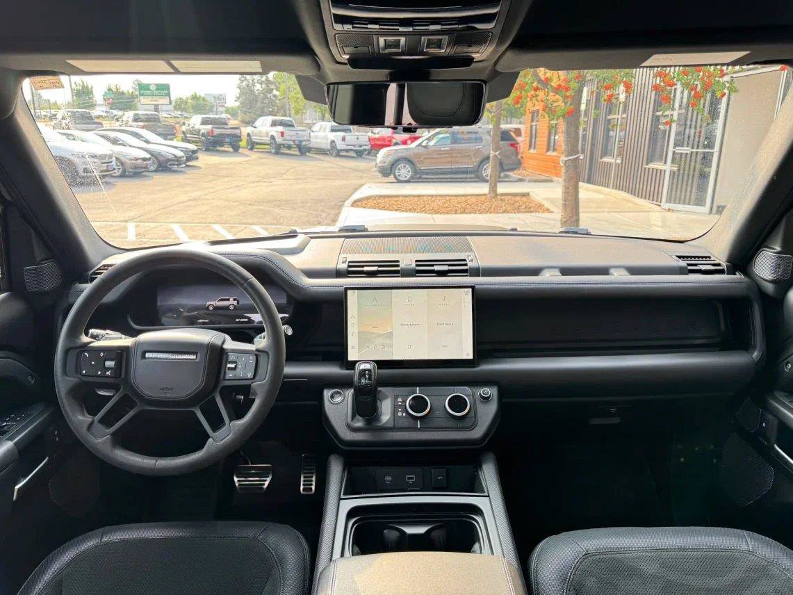 Used 2023 Land Rover Defender 110 Carpathian Edition AWD/4WD image 12