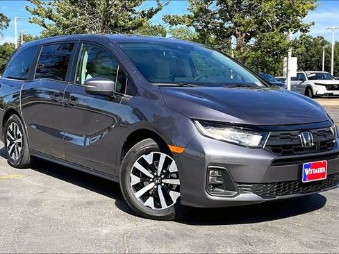 New 2026 Honda Odyssey EX-L image 2